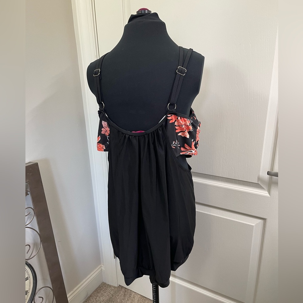 Hanna Nikole Women's Plus Size 24W Black Floral Tankini Top Full Coverage NWT - Picture 5 of 10